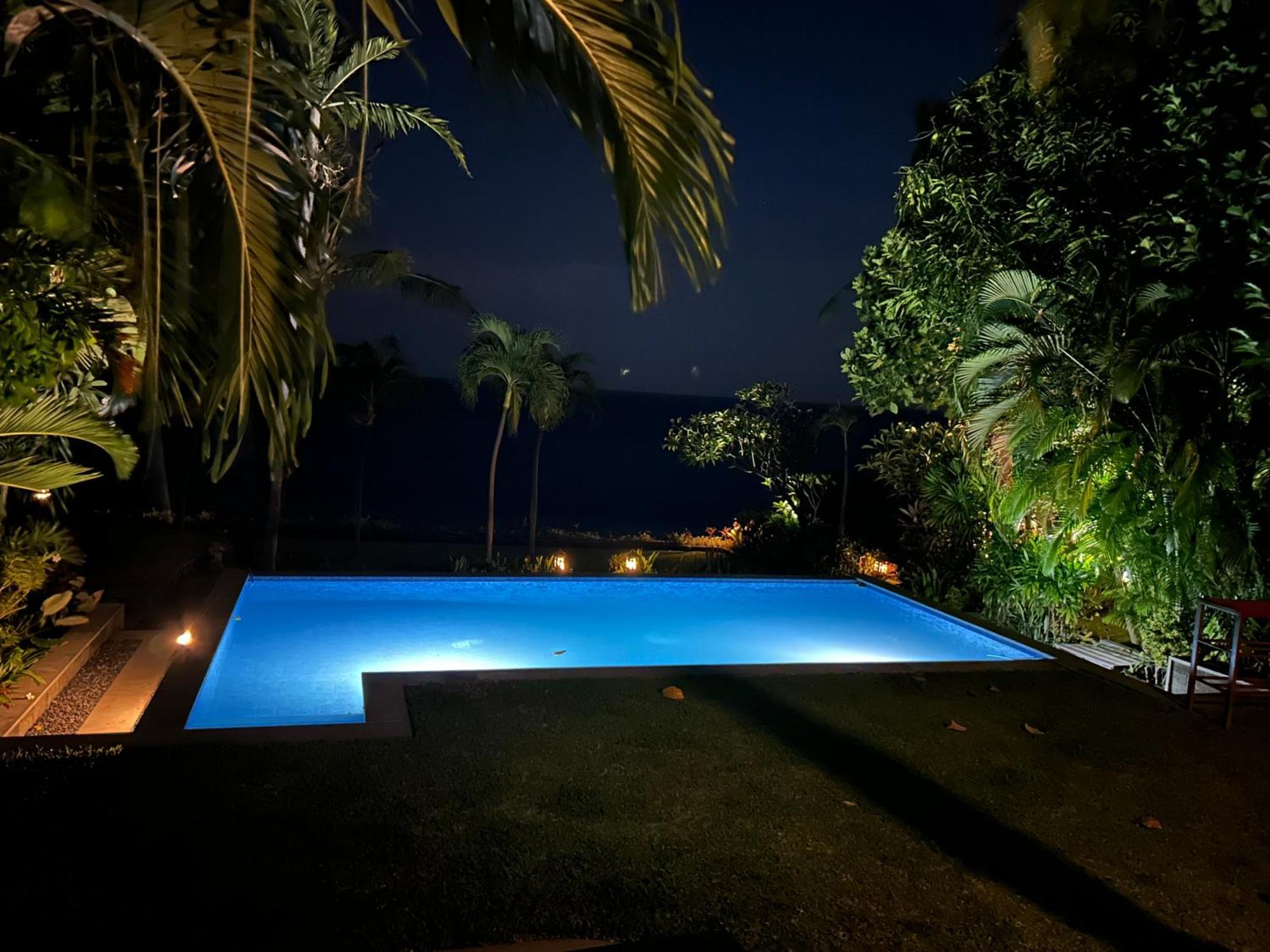 Absolute Beachfront, Paradise, 3Br Villa With Private Pool On 1200M2 Of Tropical Land Tulamben Exterior foto